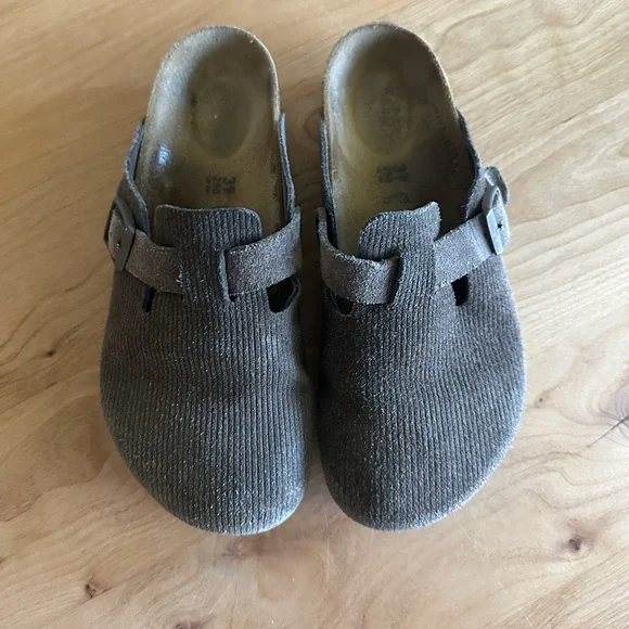 Birkenstock Corduroy Slip-On Clogs - Picture 2 of 5